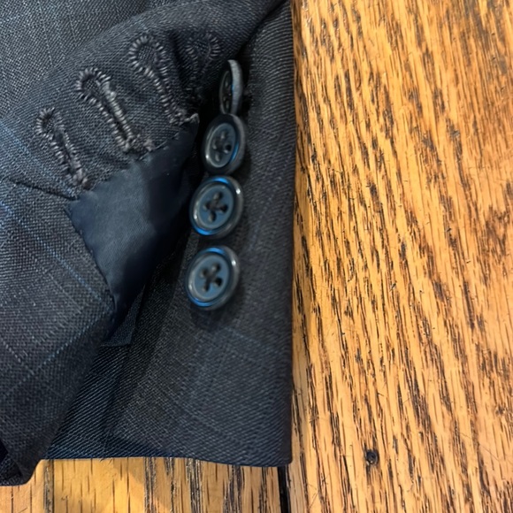 CUSTOM PETER MILLAR MENS 2 BUTTON WOOL GRAY/BLUE SUIT WITH PLEATED CUFFED PANTS - Picture 4 of 16